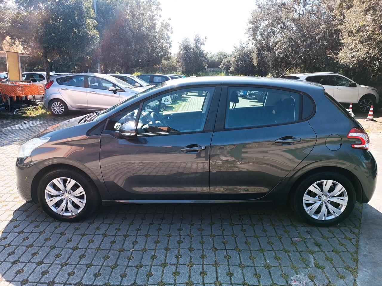 Peugeot 208 PureTech 5 porte Active
