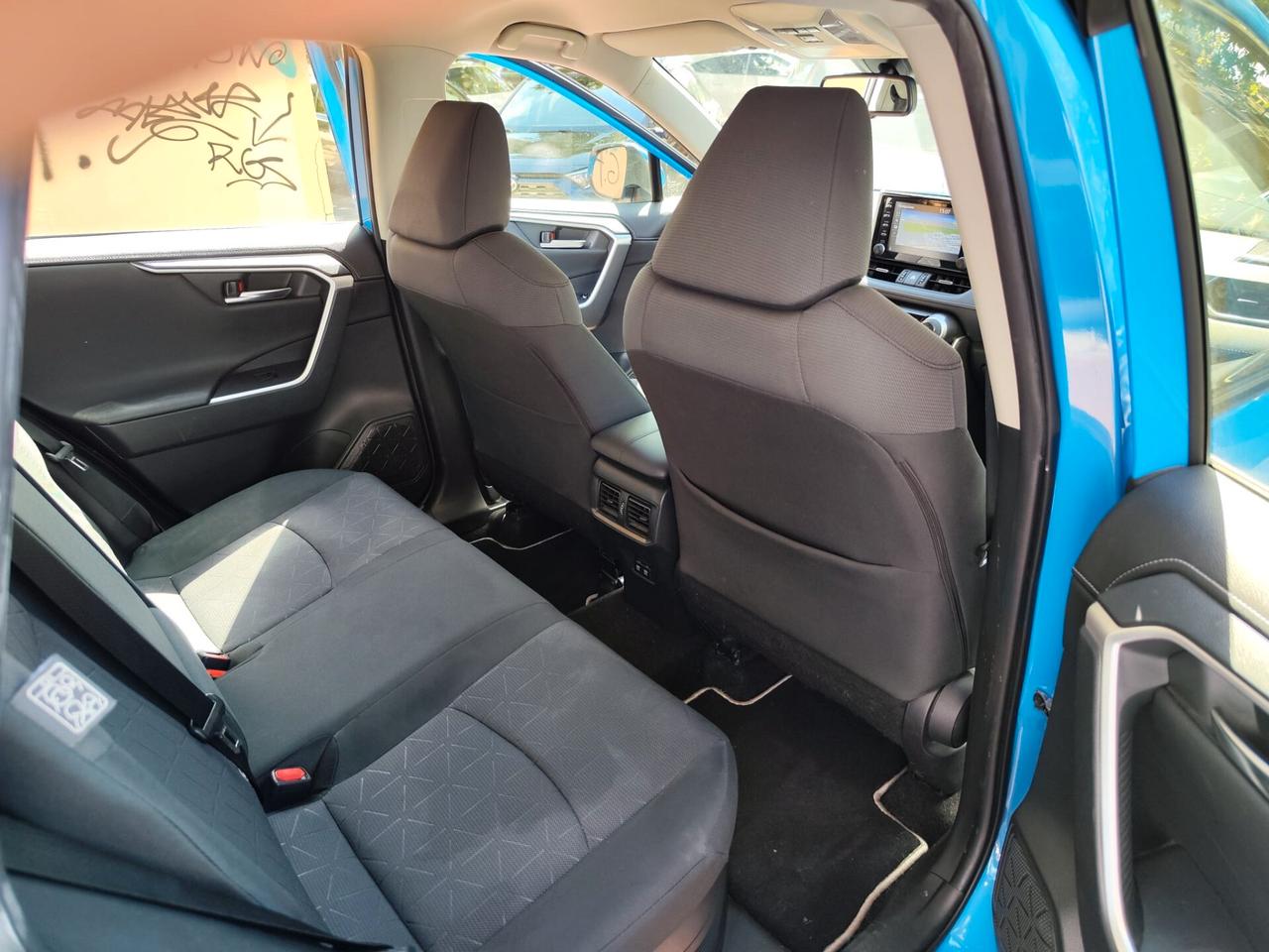 Toyota RAV4 2.5 HV (218CV) E-CVT AWD Business