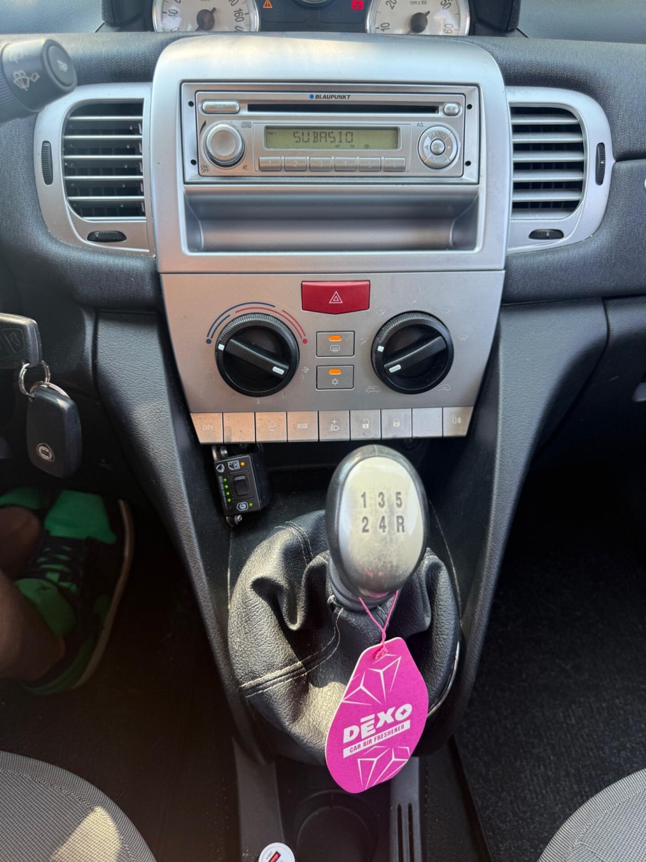 Lancia Ypsilon 1.2 Benzina/Metano NEOPATENTATI