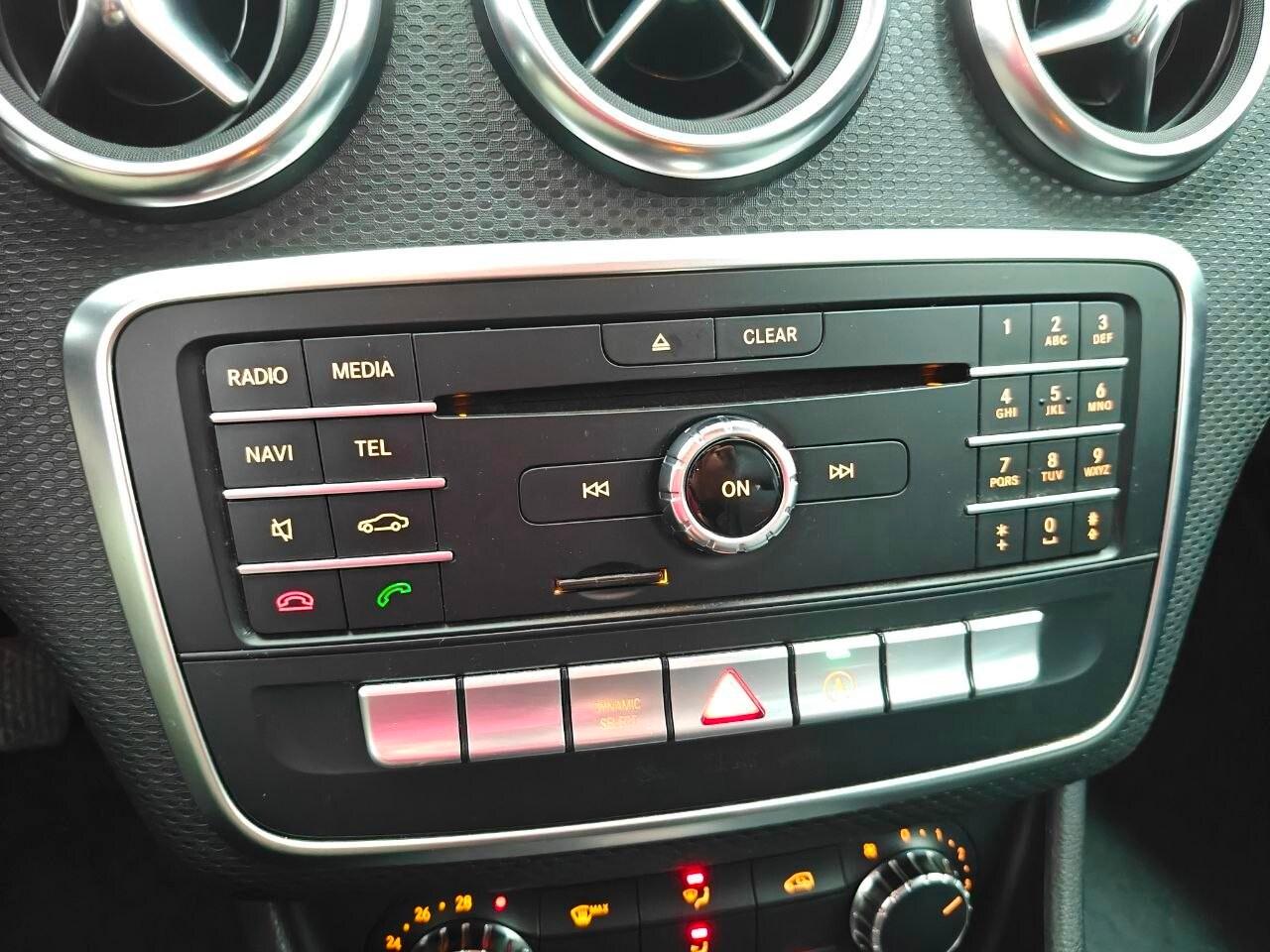 MERCEDES Classe A (W176) A 180 d Premium