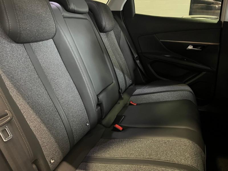 PEUGEOT 3008 PureTech Turbo 130 S&S EAT8 Allure