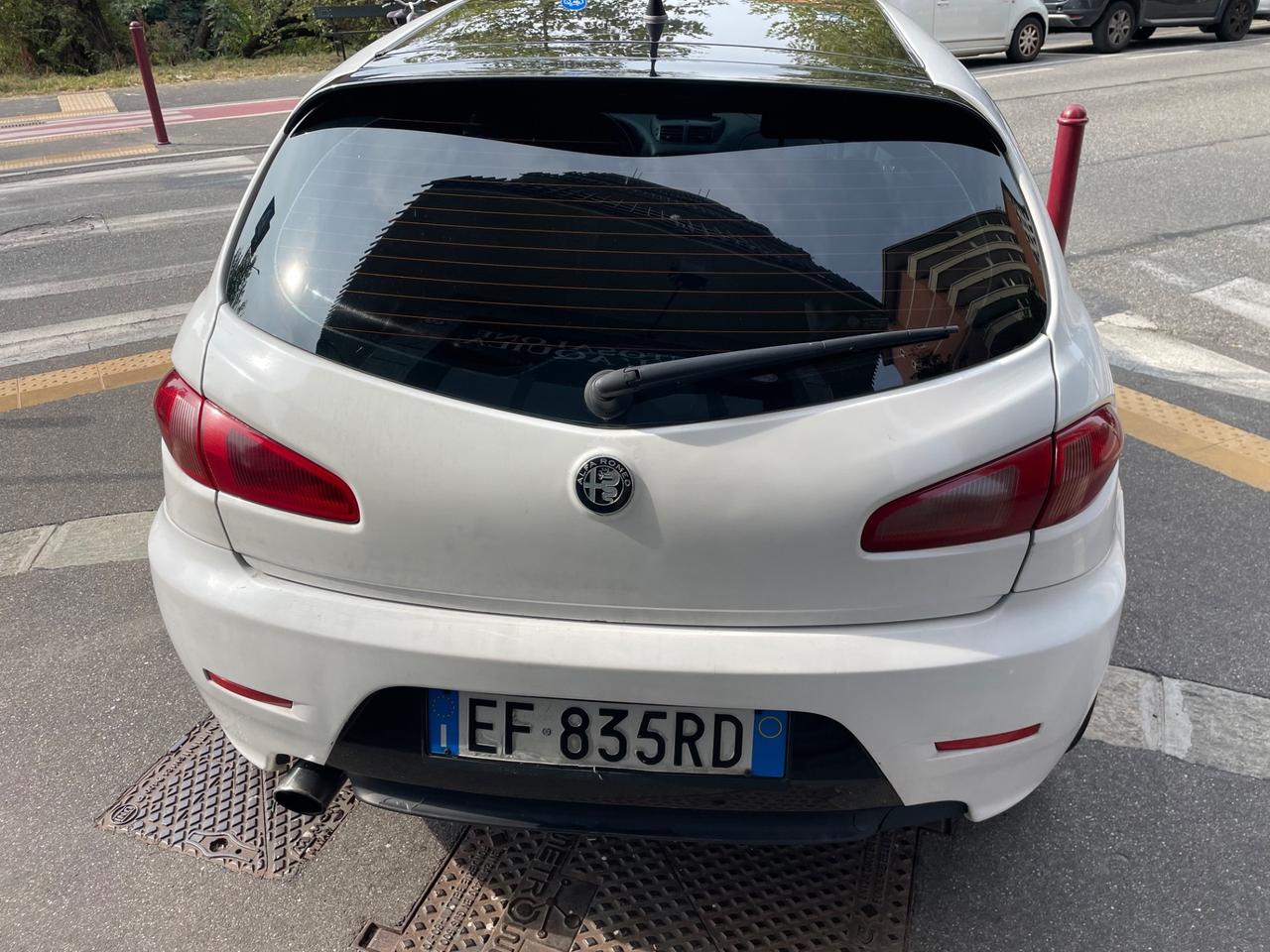 Alfa Romeo 147 1.9 JTD/TAGLIANDI/GARANZIA