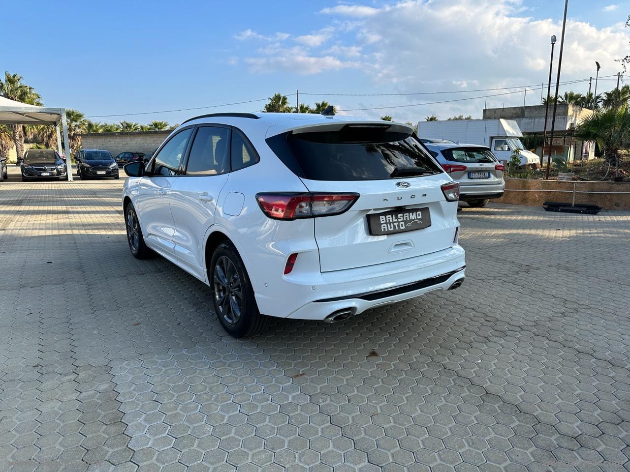 FORD Kuga 1.5 EcoBl. 120CV aut. 2WD ST-Line X