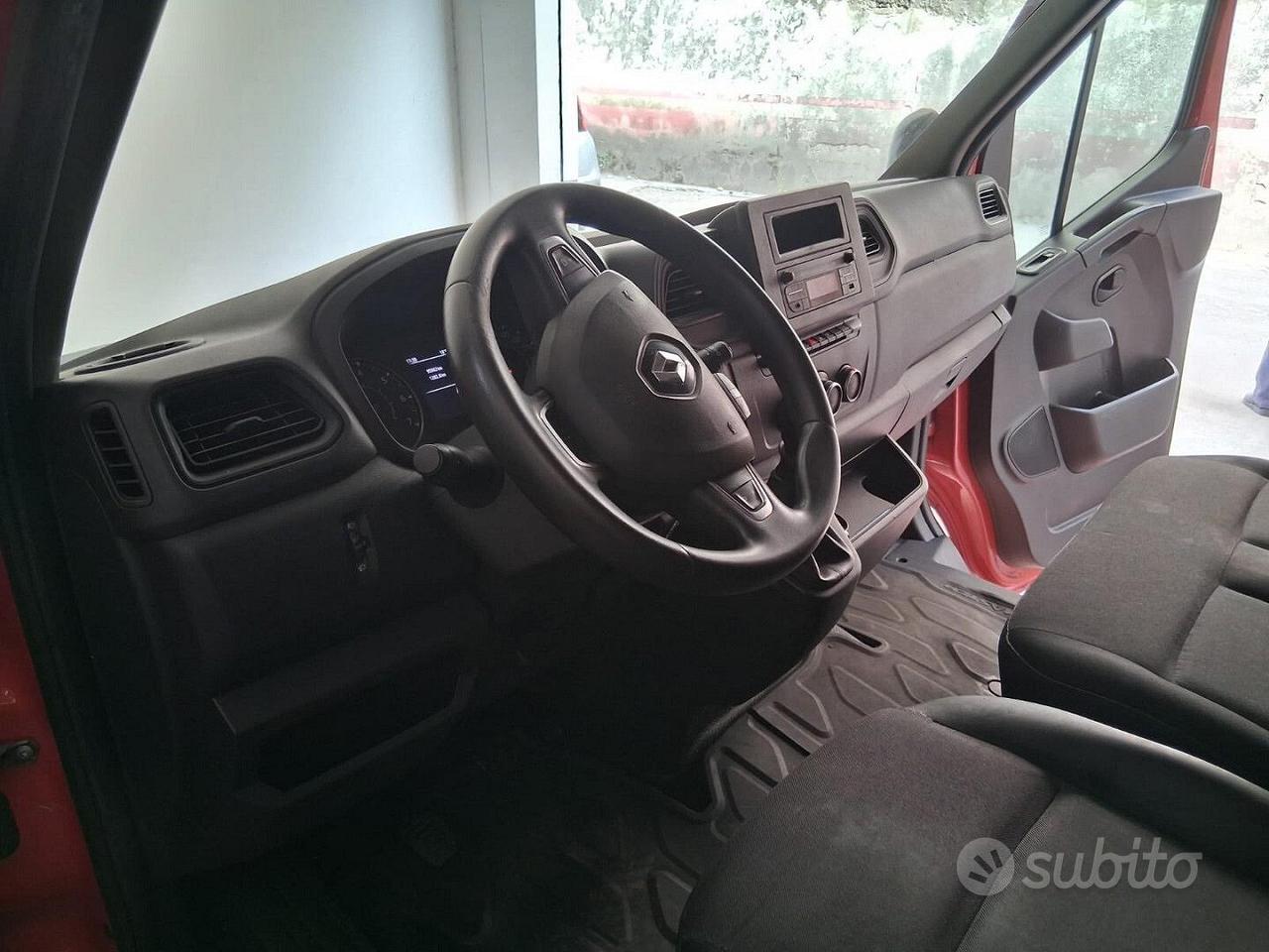 Renault Master T35 2.3 dci 135cv PM-TM