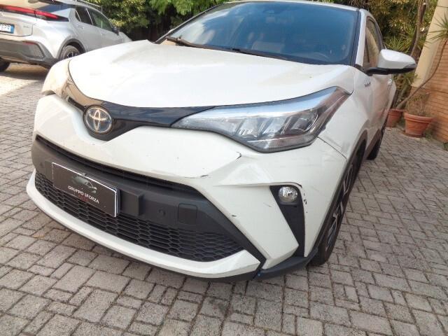Toyota C-HR 1.8 Hybrid E-CVT Active NESSUN VINCOLO DI FINANZIAMENTO