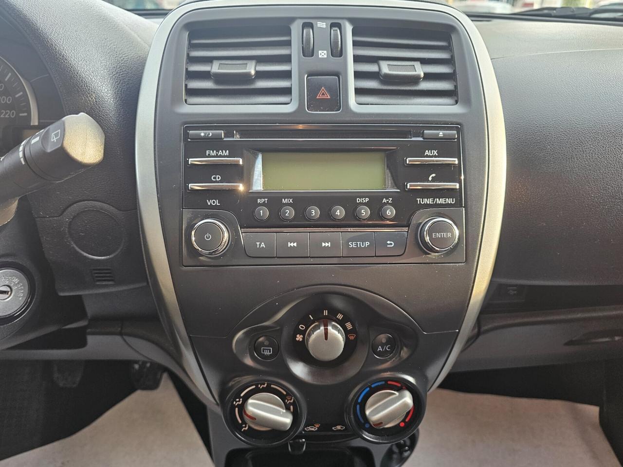 Nissan Micra 1.2 12V 5 porte - Neopatentati