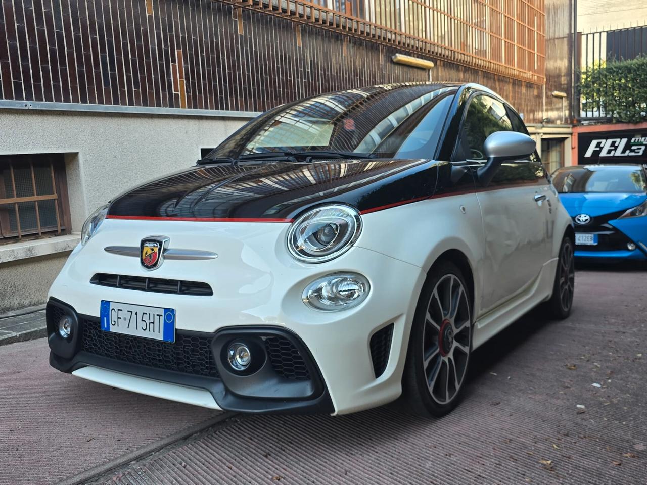 Abarth 595 F595 1.4 Turbo T-Jet 165 CV