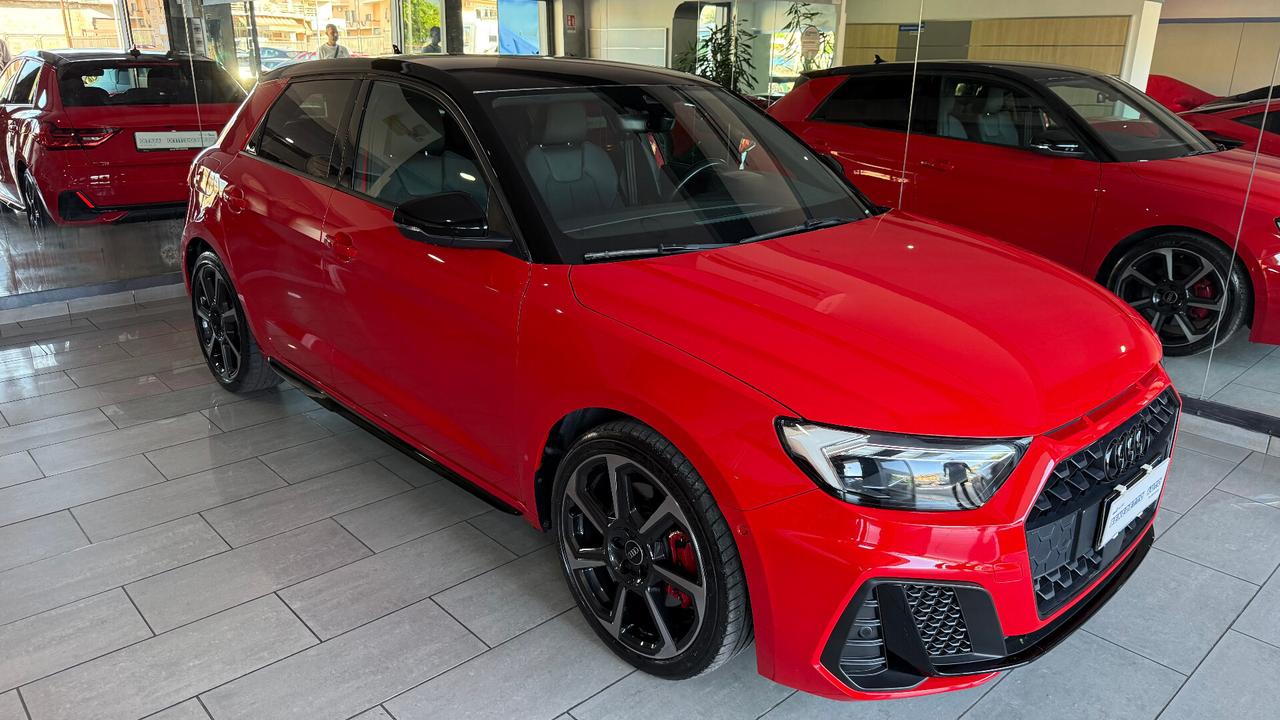 AUDI A1 SPORTBACK 40 TFSI STRONIC S LINE
