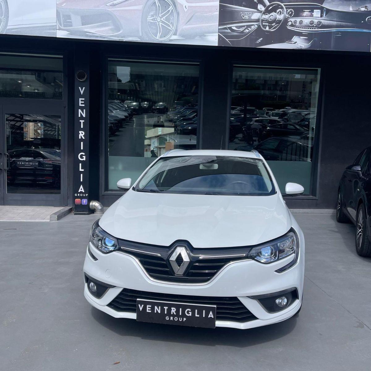 RENAULT - Mégane SporTour Sporter dCi