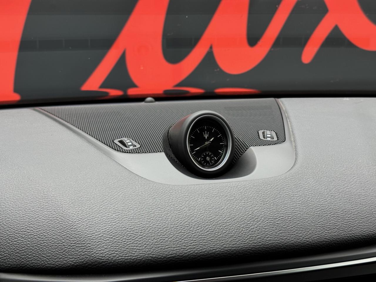 Maserati Levante 3.0 DS V6 Gransport 275CV Q4 CAM