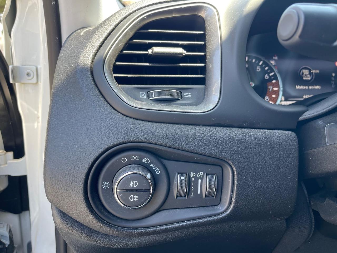 Jeep Renegade 1.5 GSE e-HYBRID MHEV Limited #11416
