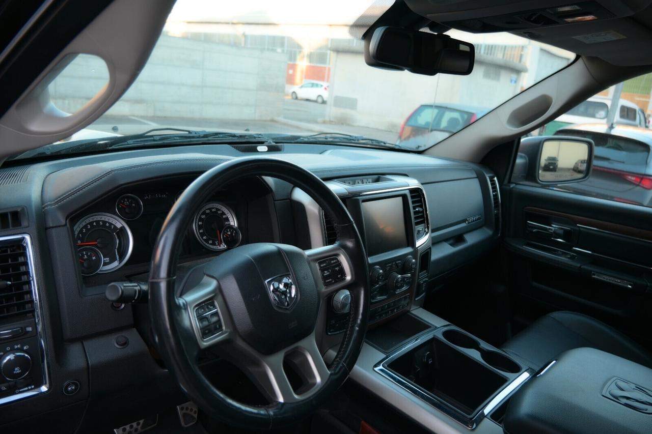 Dodge RAM 1500 LARAMIE 2014