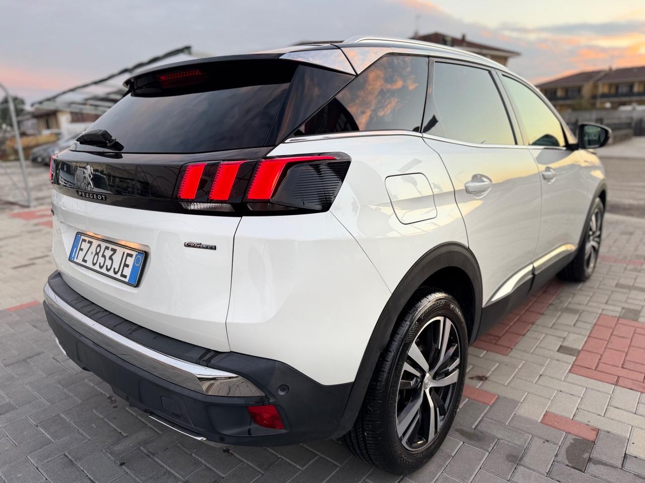 Peugeot 3008 BlueHDi 130 S&S EAT8 GT Line PERLATO