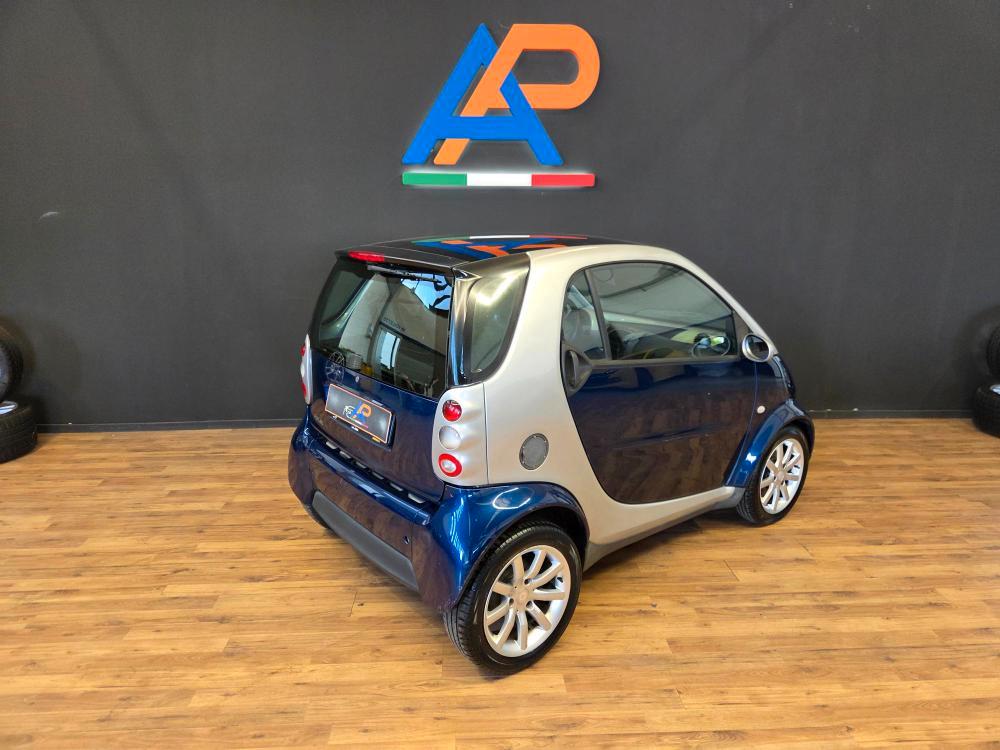 Smart fortwo Fortwo 0.7 Smart Passion 61cv