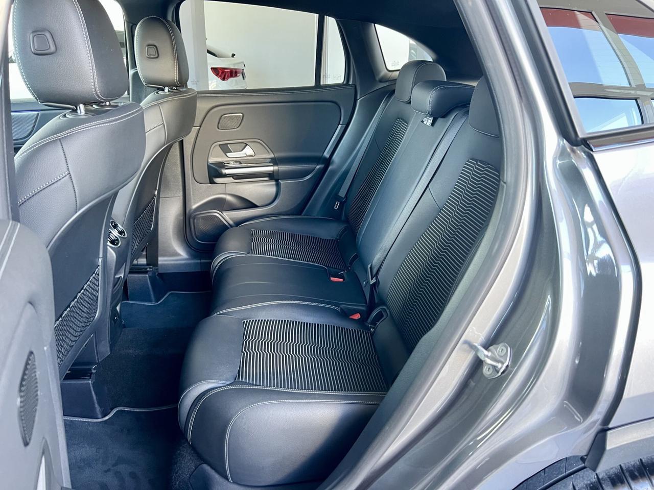 MERCEDES GLA 200d PROGESSIVE LINE - 2022