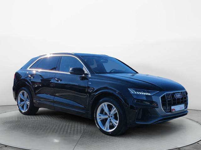 AUDI Q8 55 TFSIe PLUG-IN ELETTRICA