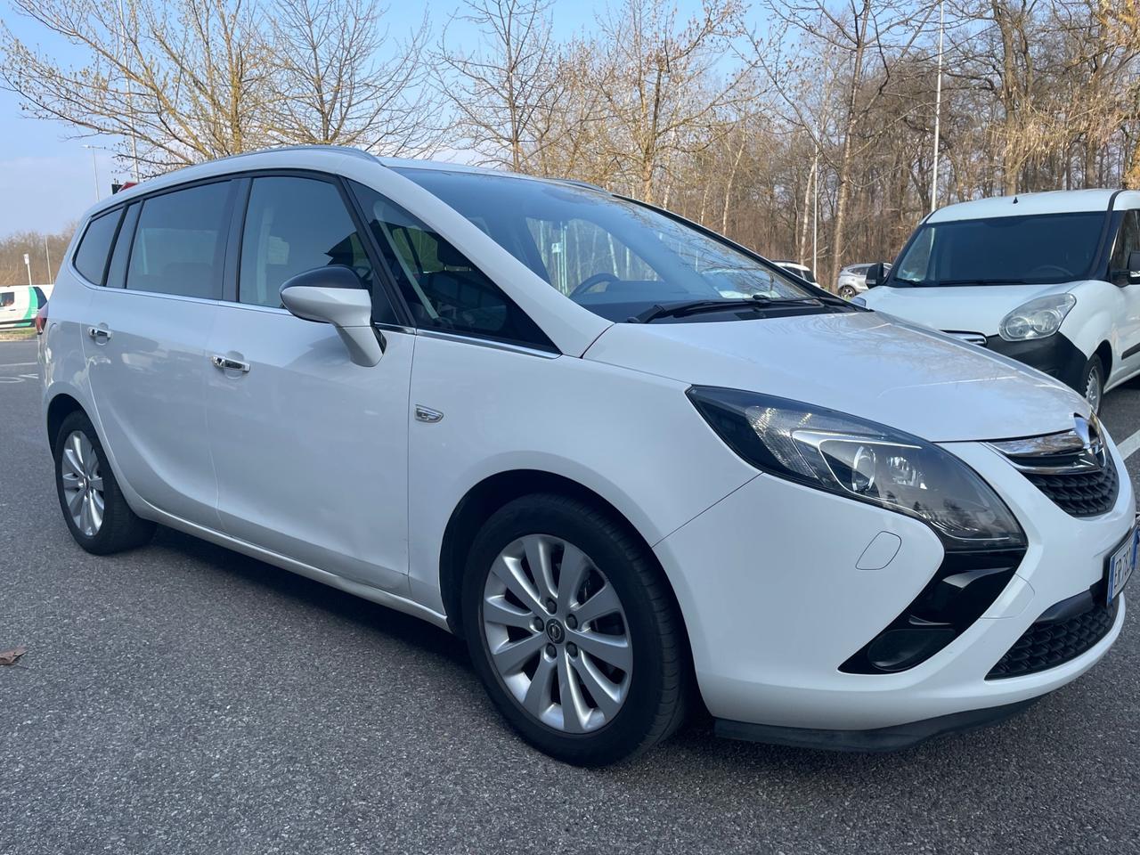 Opel Zafira Tourer 1.4 Turbo 120CV*Neopatentati*7 Posti*
