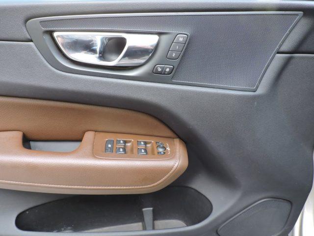 VOLVO XC60 T5 AWD INSCRIPTION AUTOMATICA