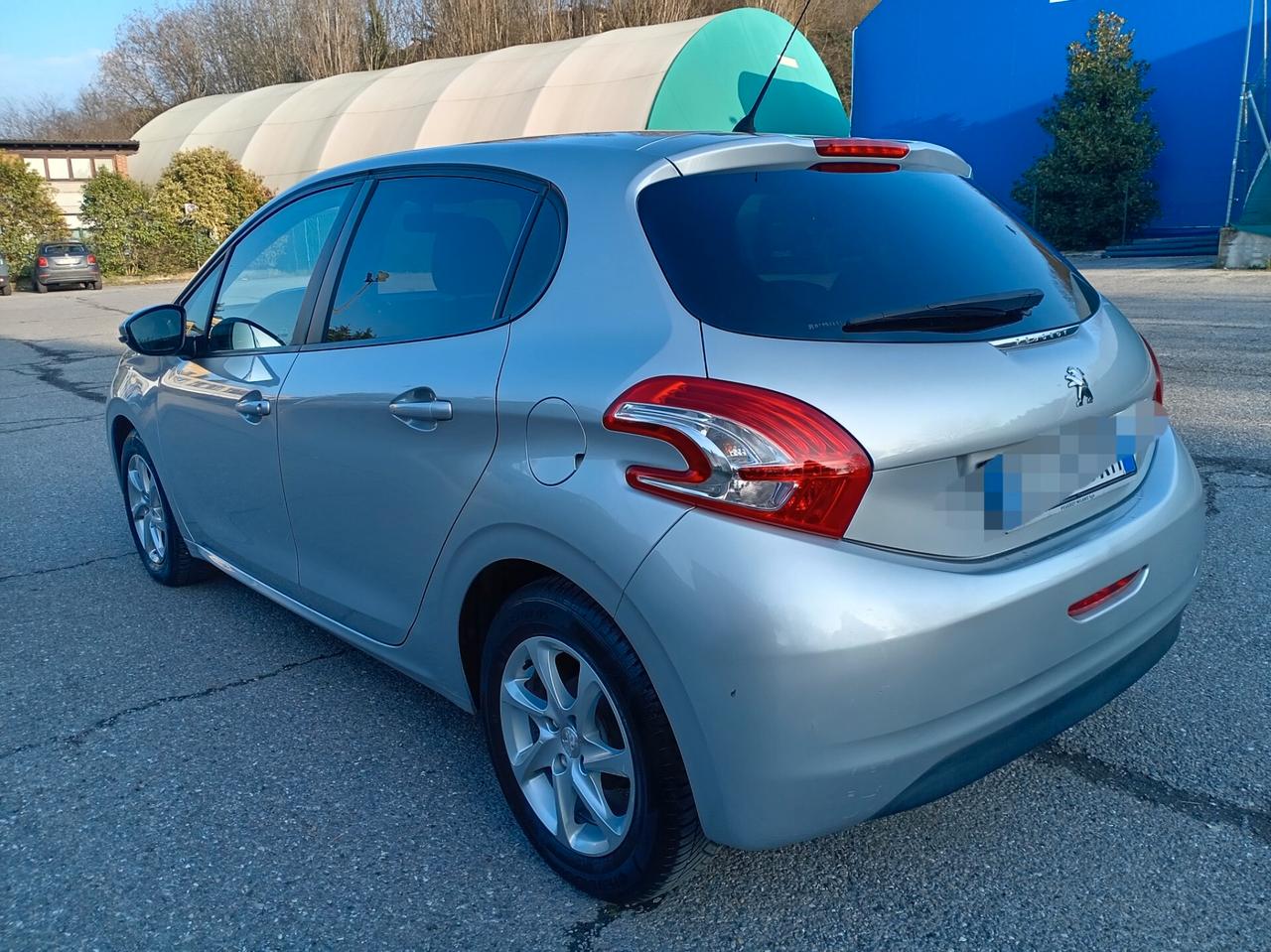 Peugeot 208 1.4 HDi 68 CV 5 porte Active