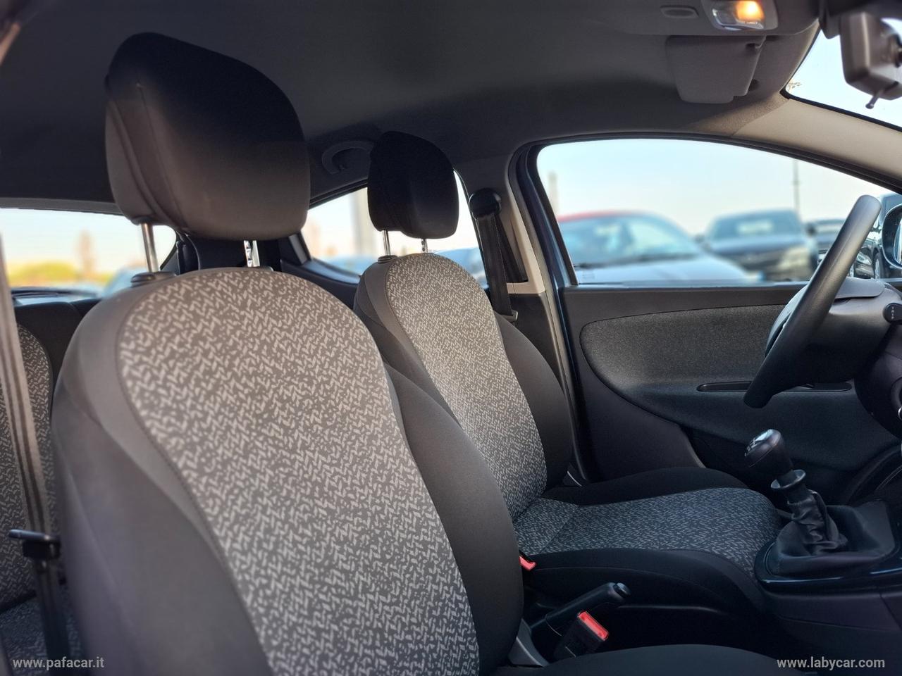 LANCIA Ypsilon 1.0 FireFly 5p.S&S Hybrid Silver