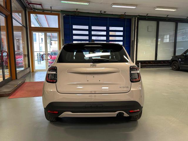 FIAT 600 Hybrid 100 CV DCT MHEV KM0