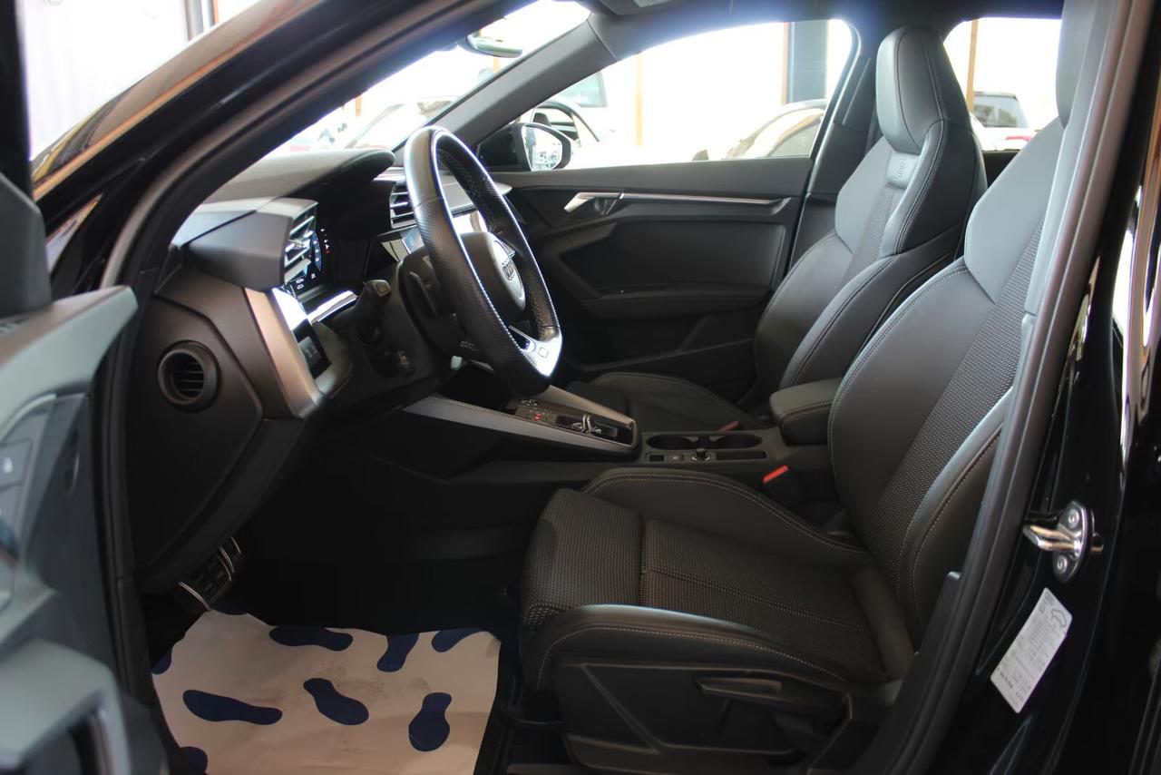 Audi A3 Sportback 35 TFSI S tronic line sport