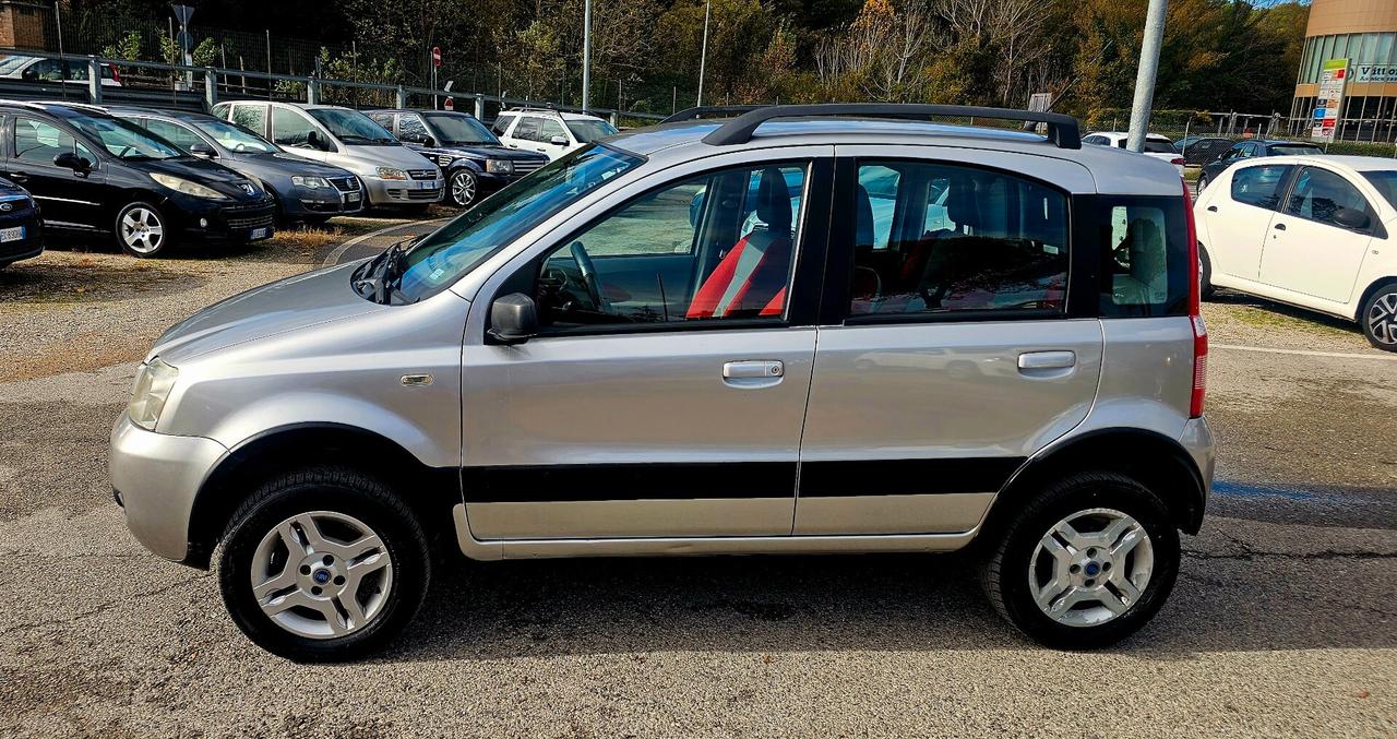 Fiat Panda 1.3 MJT 95 CV S&S 4x4