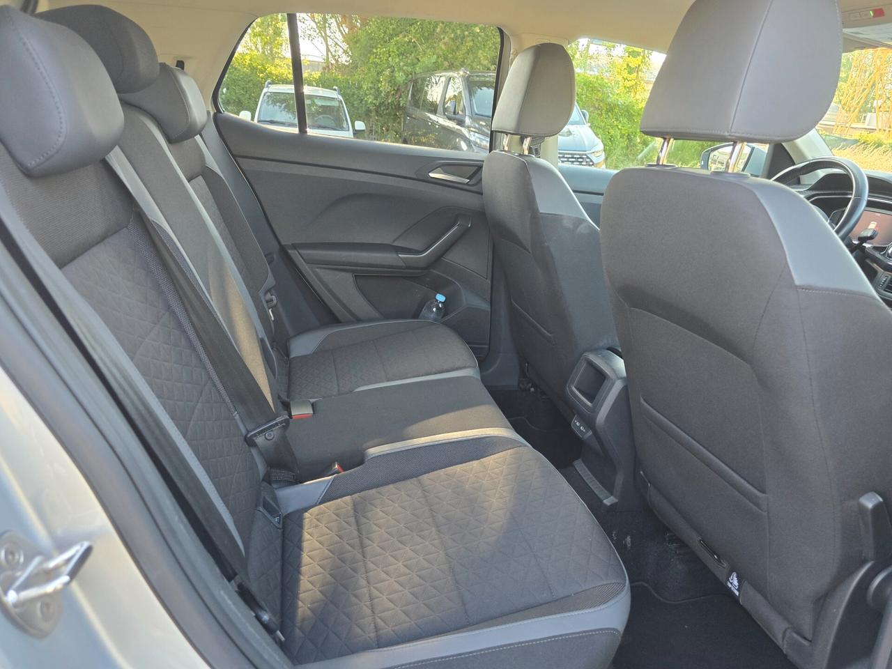 Volkswagen T-Cross 1.0 TSI 110 CV DSG Sport