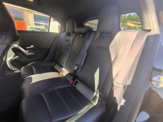 MERCEDES-BENZ A 180 d Automatic Sport