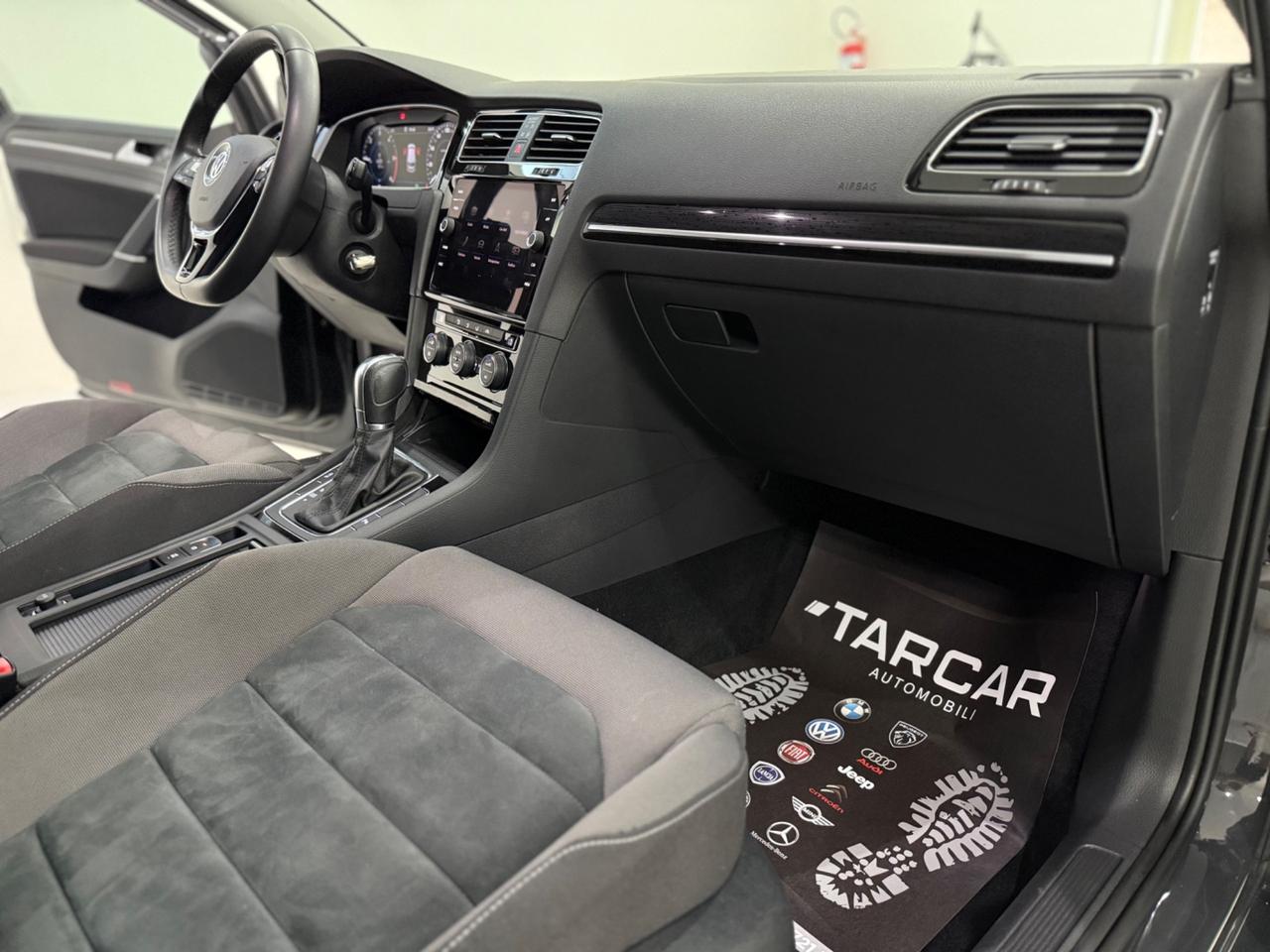 Volkswagen Golf 1.6 TDI 115 CV DSG Execut. *COCKPIT