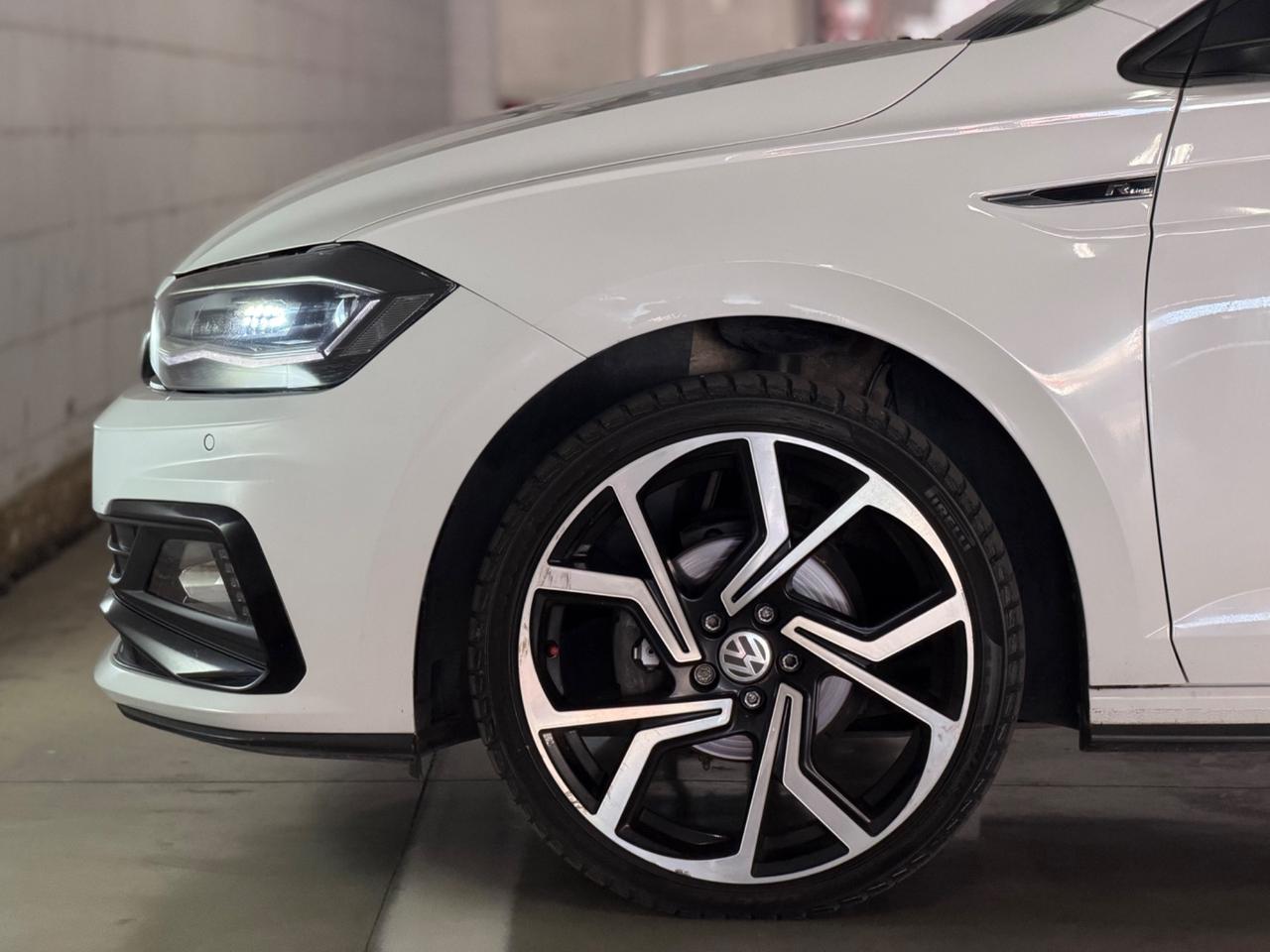 Volkswagen Polo 1.0 TSI 5p.R-line