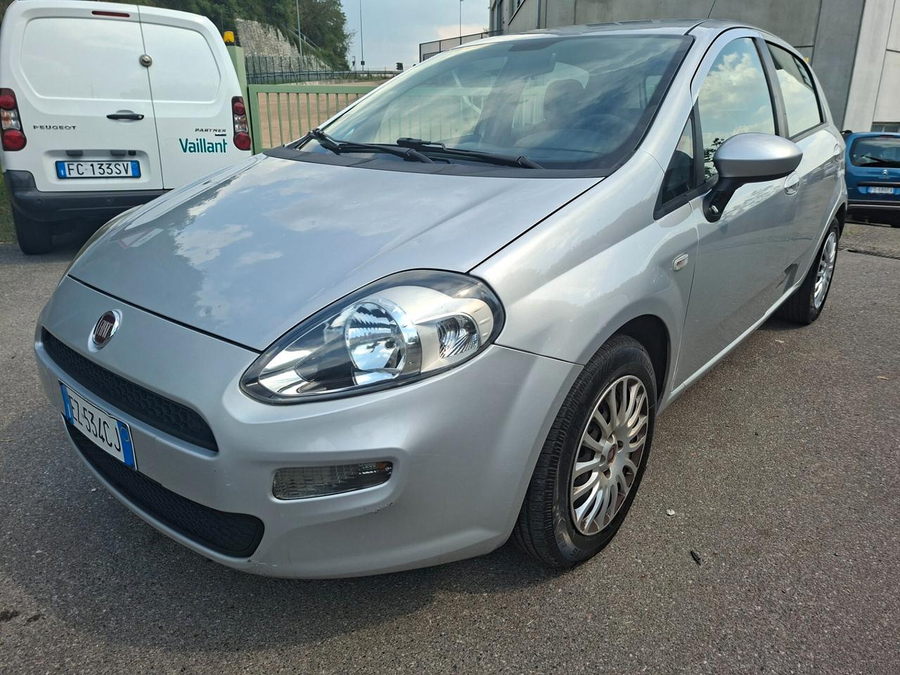 Fiat Punto 5p. 1.2 / DA NEOPATENTATI / CINGHIA FATTA / EURO 6
