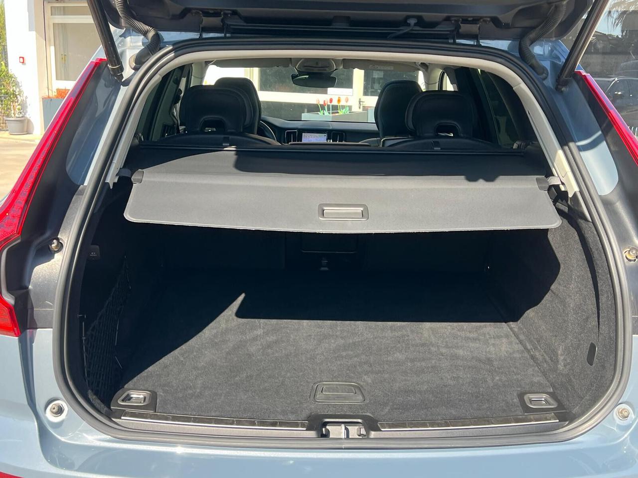 Volvo XC 60 Plus Dark