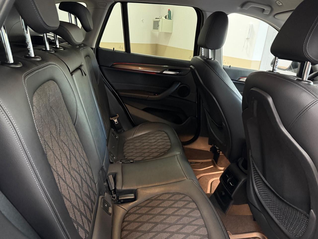 Bmw X1 sDrive18d Sport