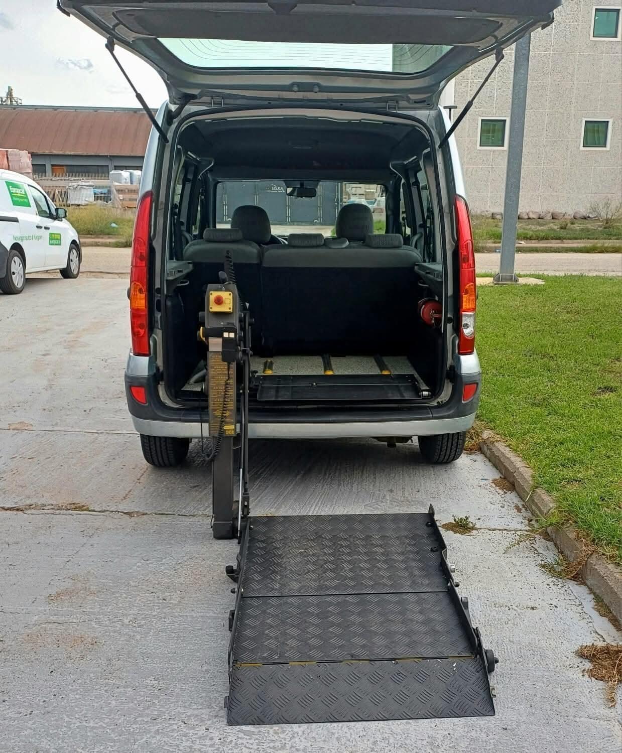 Renault Kangoo 1.2 75 CV *allestimento disabili