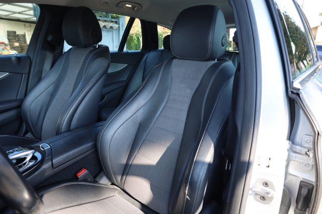 MERCEDES-BENZ E 220 d S.W. 4Matic Auto LED Luci AMBIENT Camera ACC Rad
