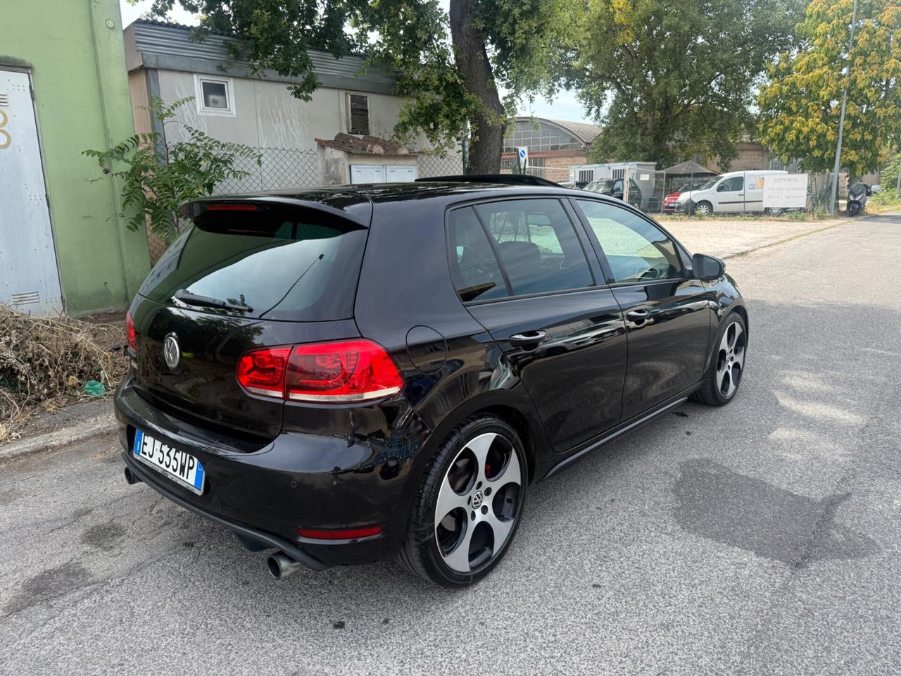 Volkswagen Golf 2.0 TSI DSG 3p. GTI
