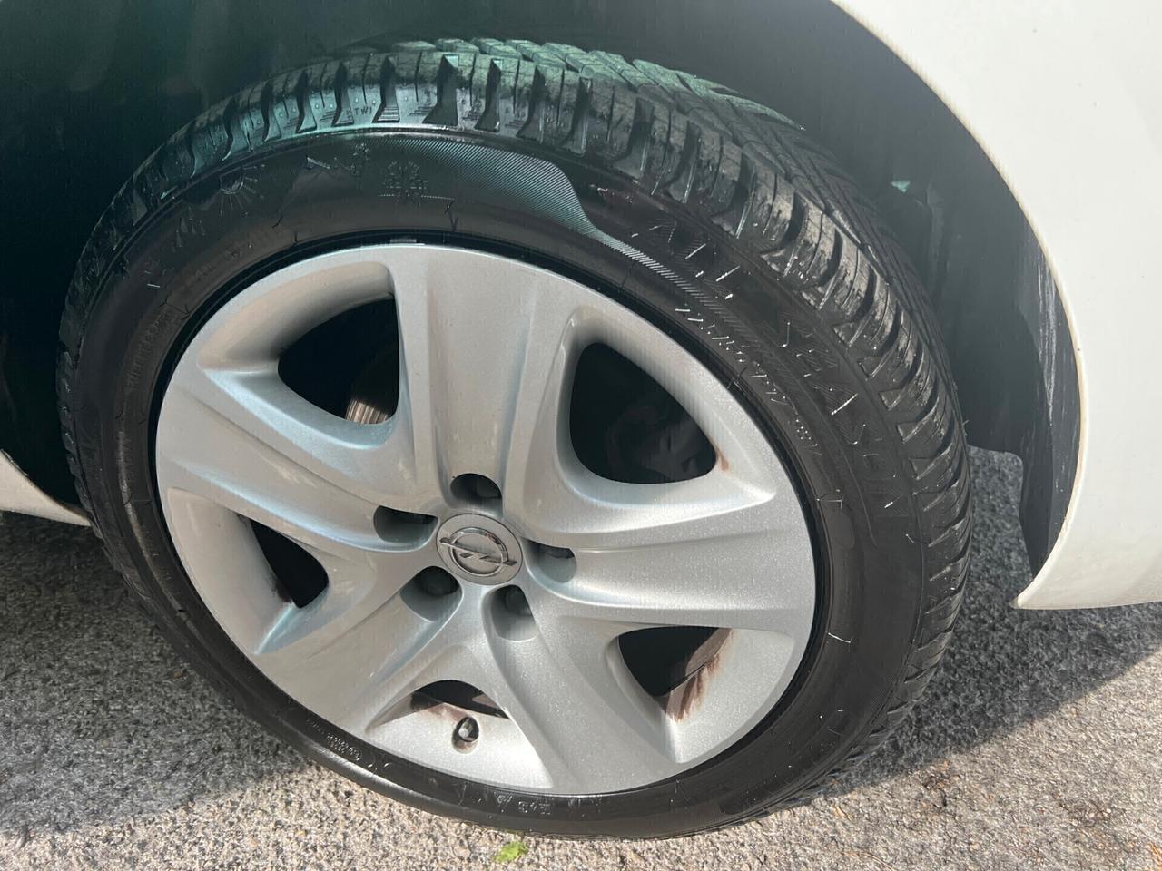 Opel Zafira - 7 POSTI