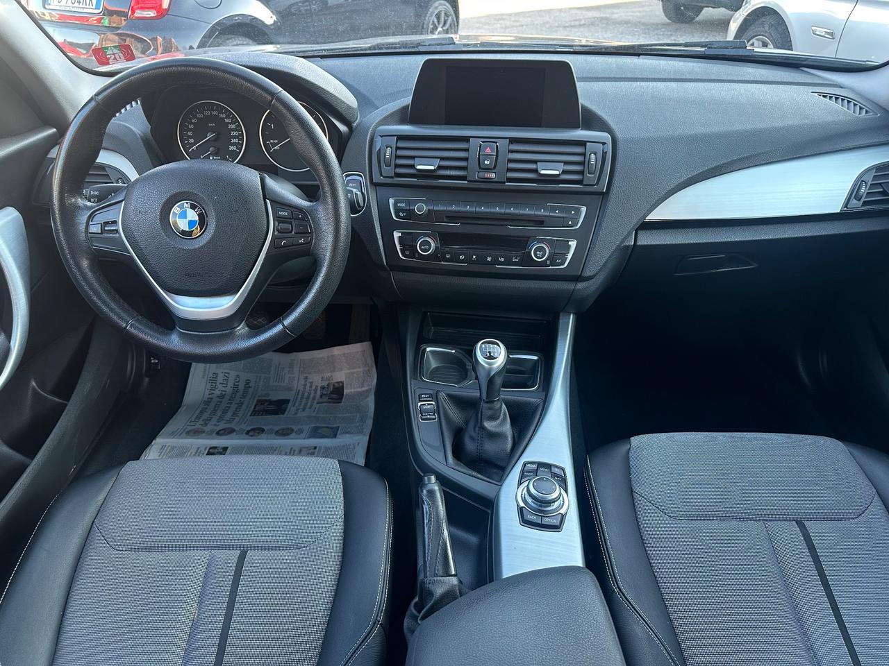 Bmw 116 116d 5p. Urban led sensori di p. cerchi lega e misto pelle
