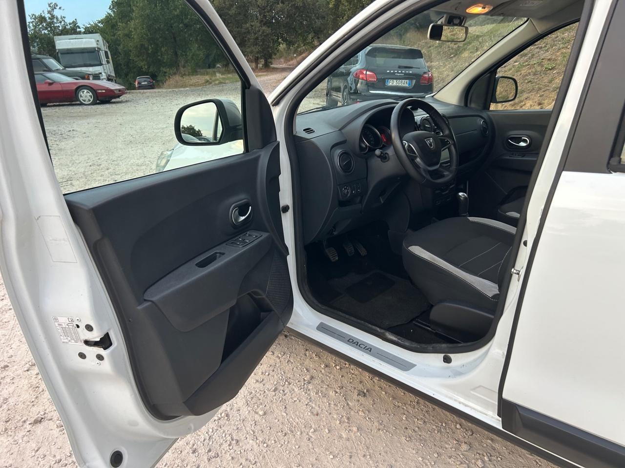 Dacia Lodgy Stepway 1.6 100 CV S&S GPL 5 posti