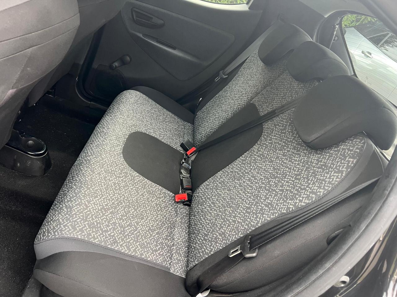 Lancia Ypsilon 1.2 69 CV 5 porte GPL Silver Plus