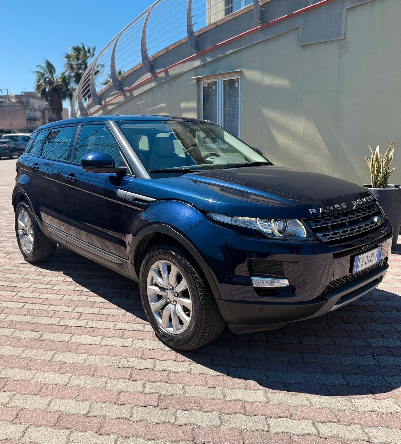 Land Rover Range Evoque 2.2 TD4 150cv Dynamic