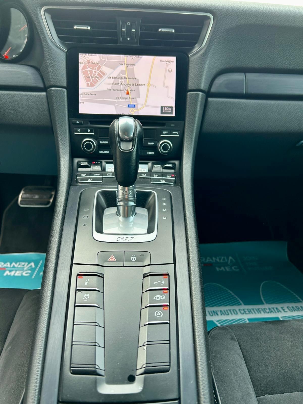 Porsche 911 3.0 Carrera 4 GTS Coupé