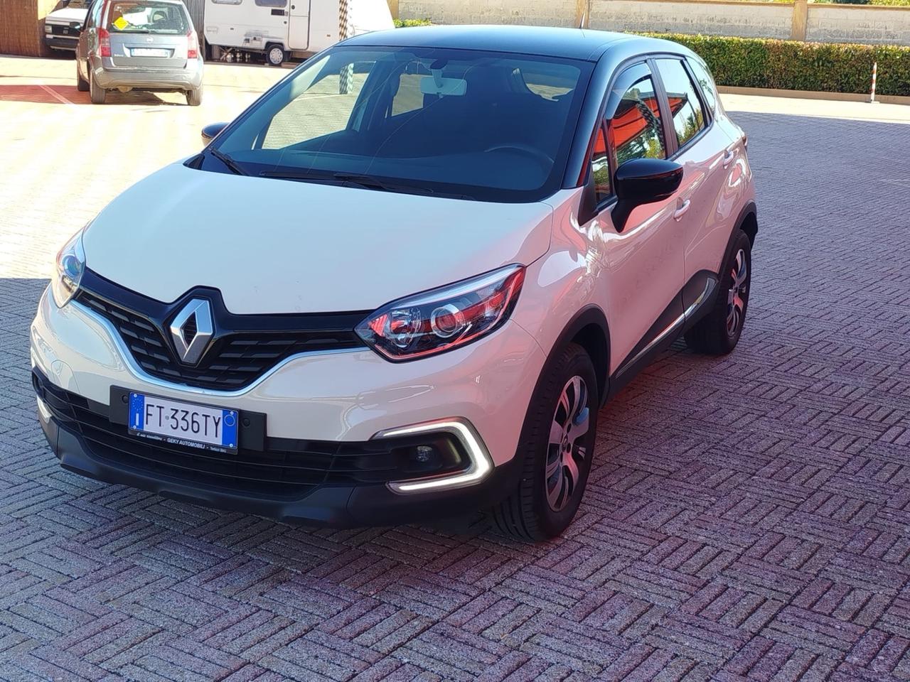 Renault Captur TCe 12V 90 CV Sport Edition2