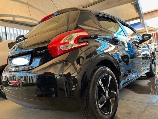 PEUGEOT 208 1,4 DIESEL
