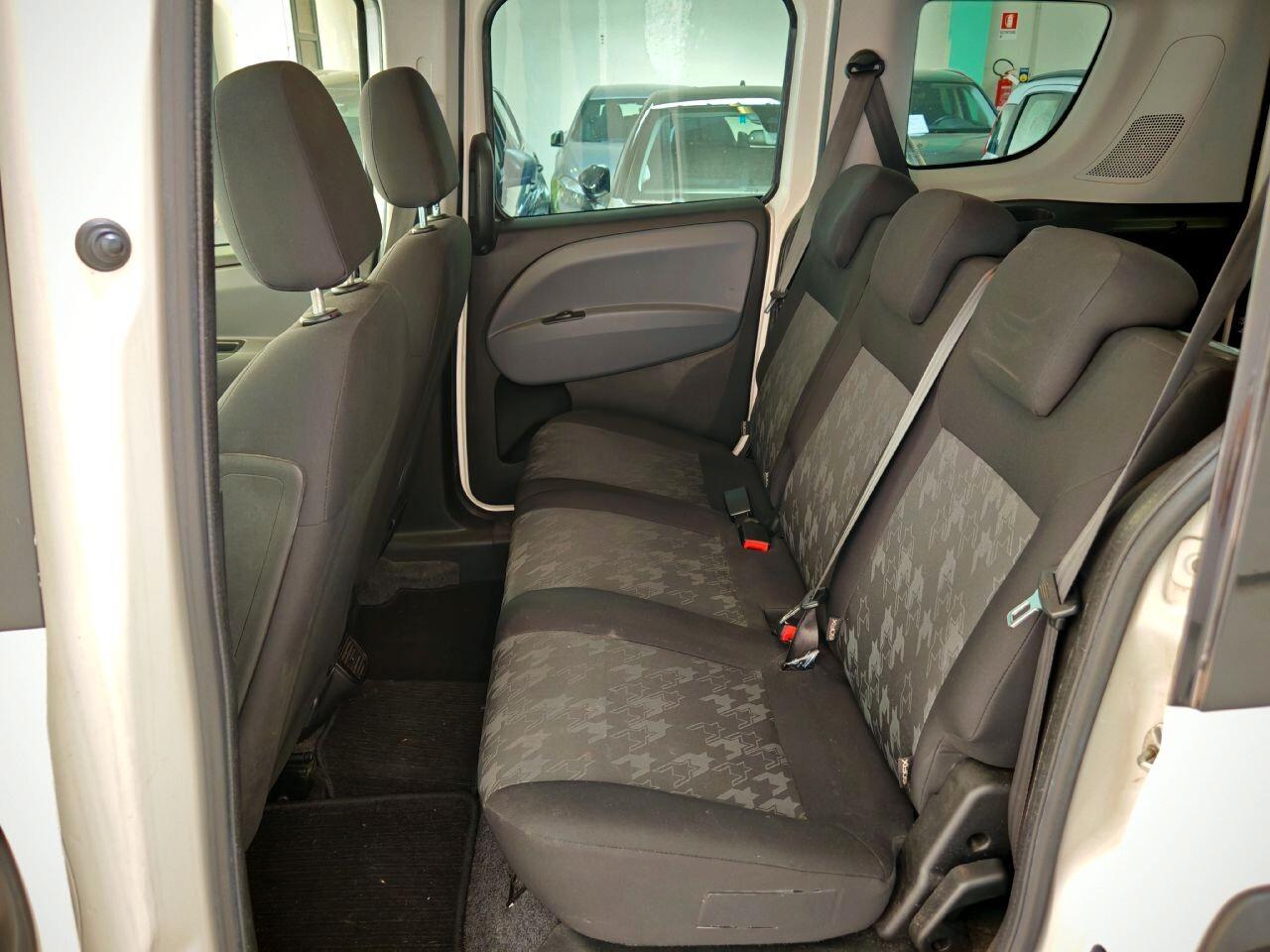Opel Combo Tour 5 Posti 1.4