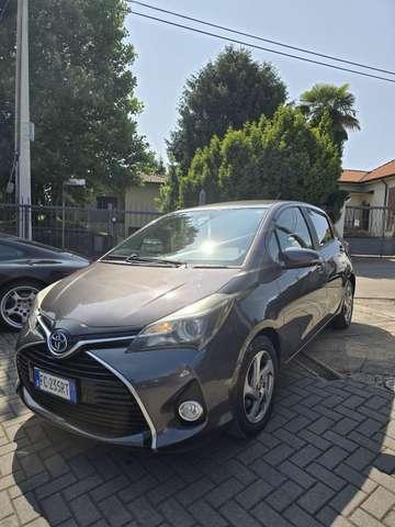 Toyota Yaris 5p 1.5h Style my16