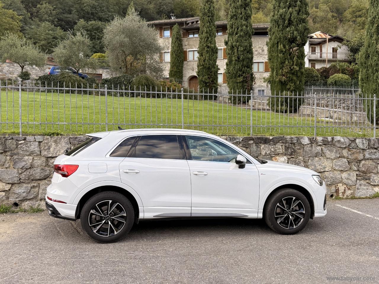 AUDI Q3 45 TFSI e S tronic S line VIRTUAL ADAPTIVE