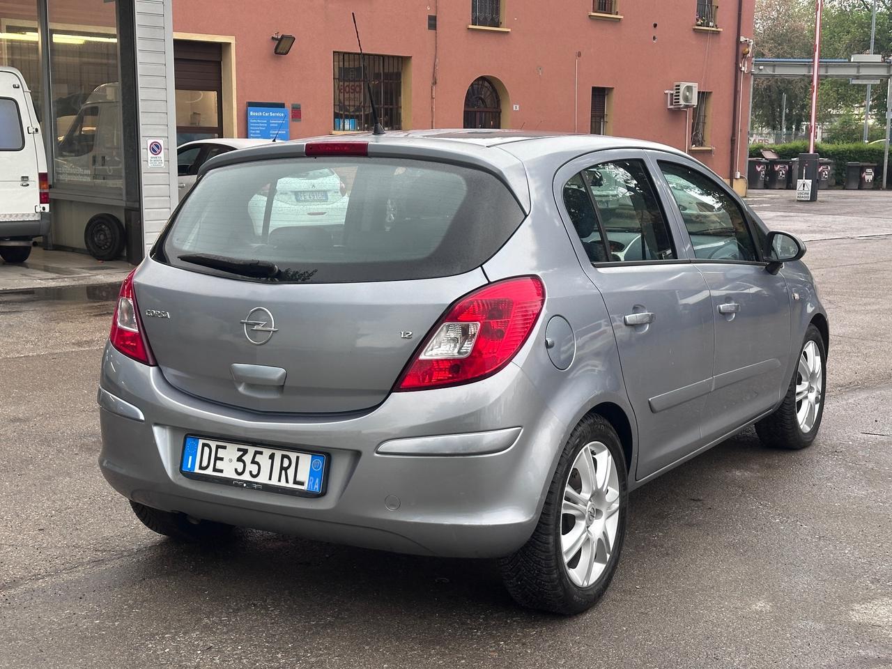 Opel Corsa 1.2 5 porte Club solo 73000 km certificati