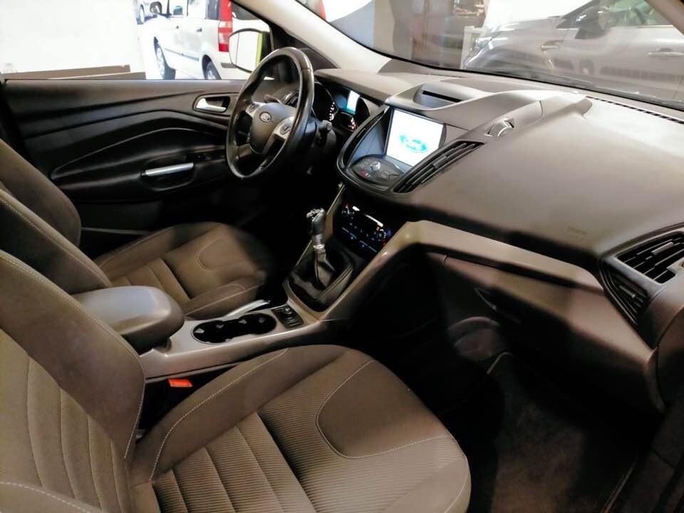 FORD KUGA 2.0 TDCI 120CV Titanium EURO6